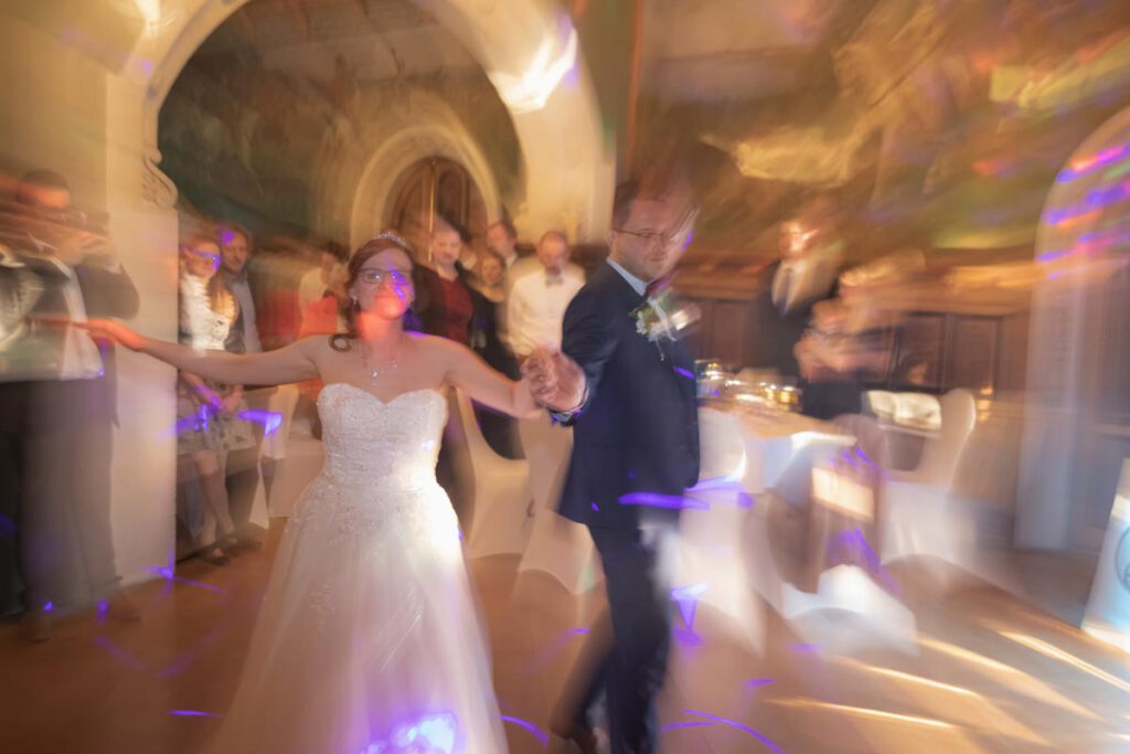 Brautpaartanz - Eröffnung der Feier zur Hochzeit auf Schloss Schönfeld