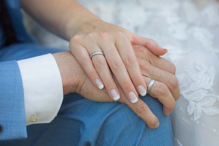 Eheringe - Brautpaar - Hochzeit Dresden